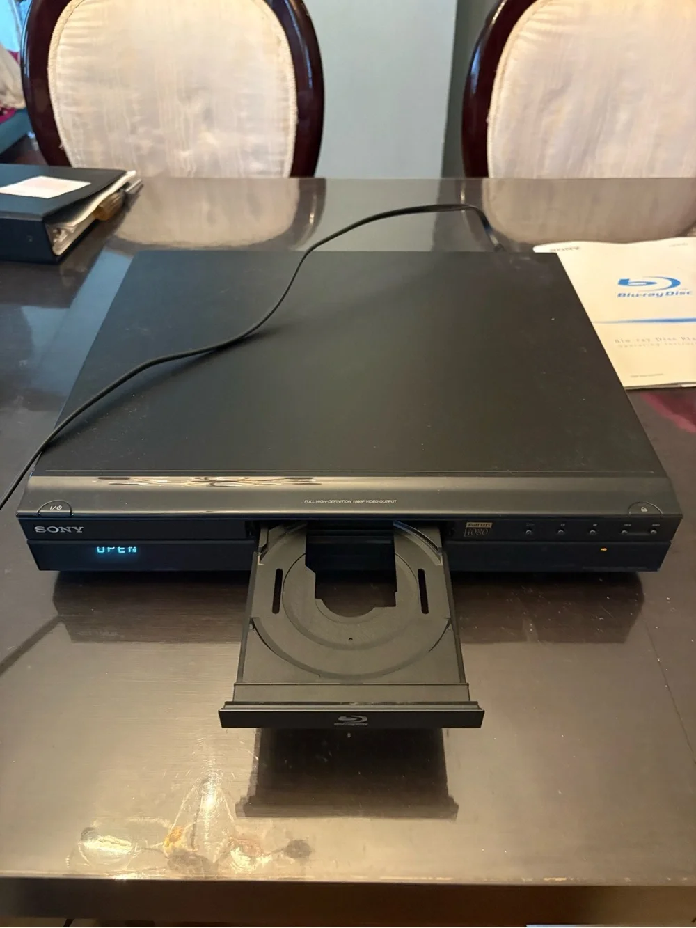 Sony Blu-ray Disc Player Manual with Black Cable